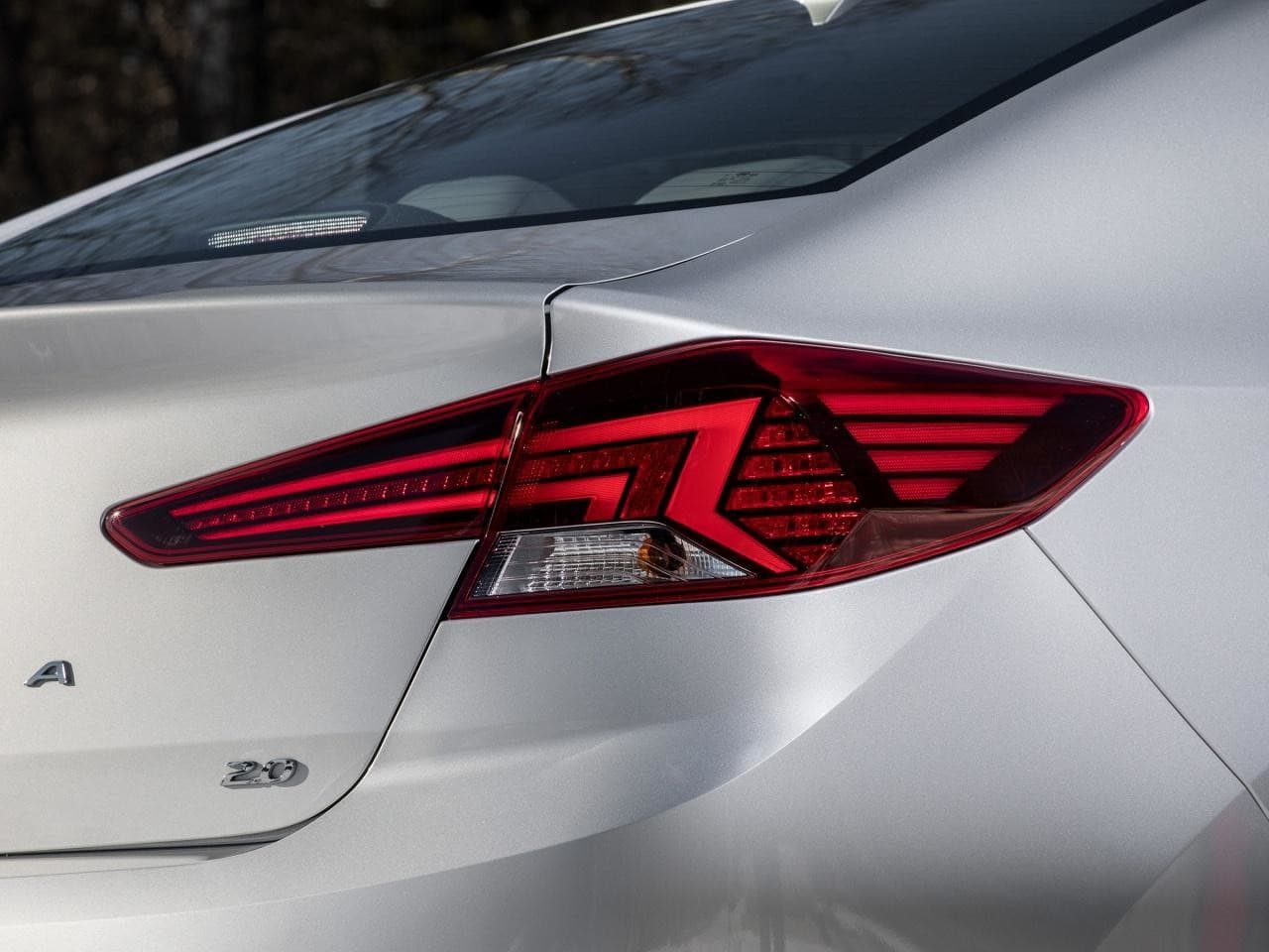 Интерьер Elantra 2021