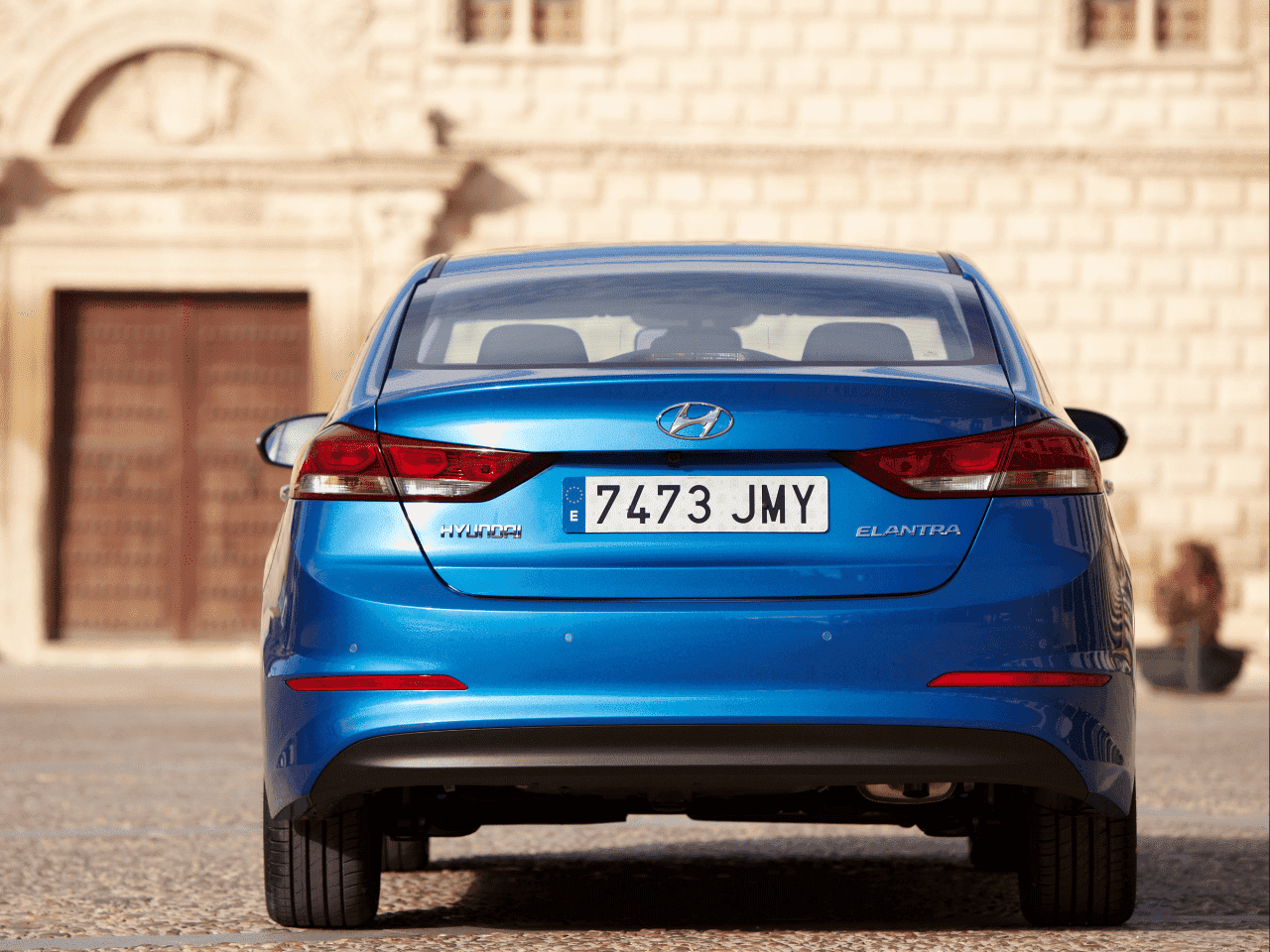 Экстерьер Elantra