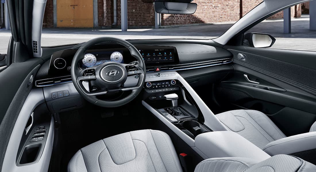 Интерьер Elantra New