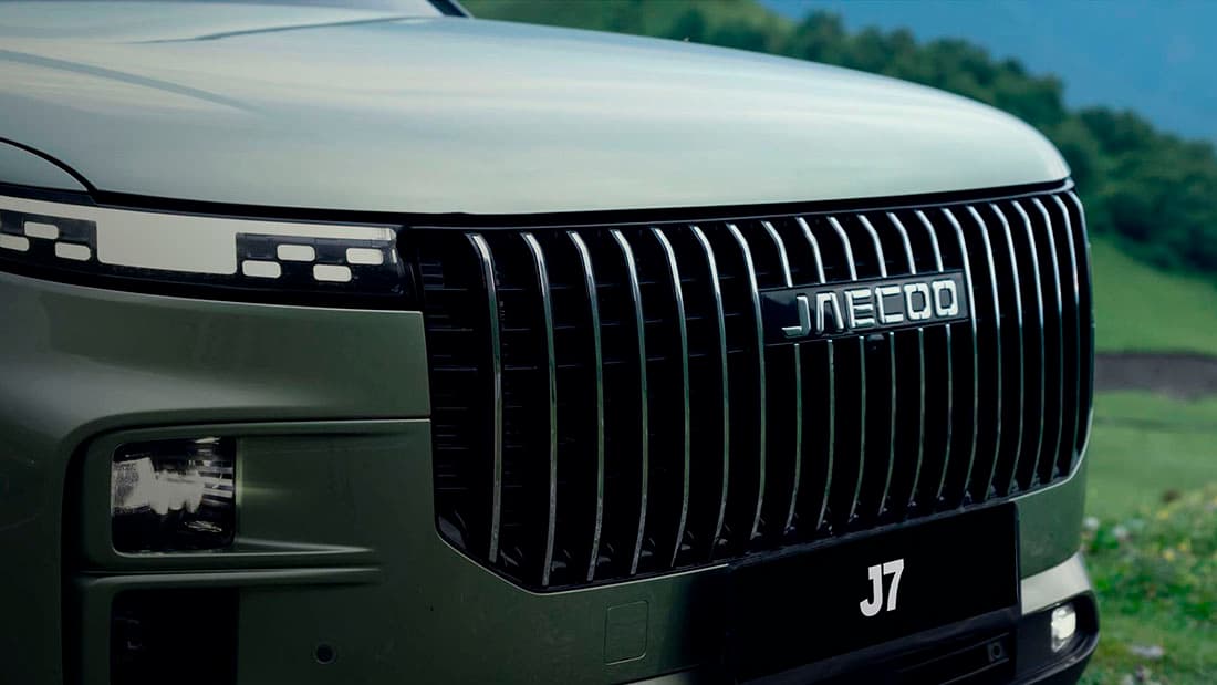 Экстерьер J7