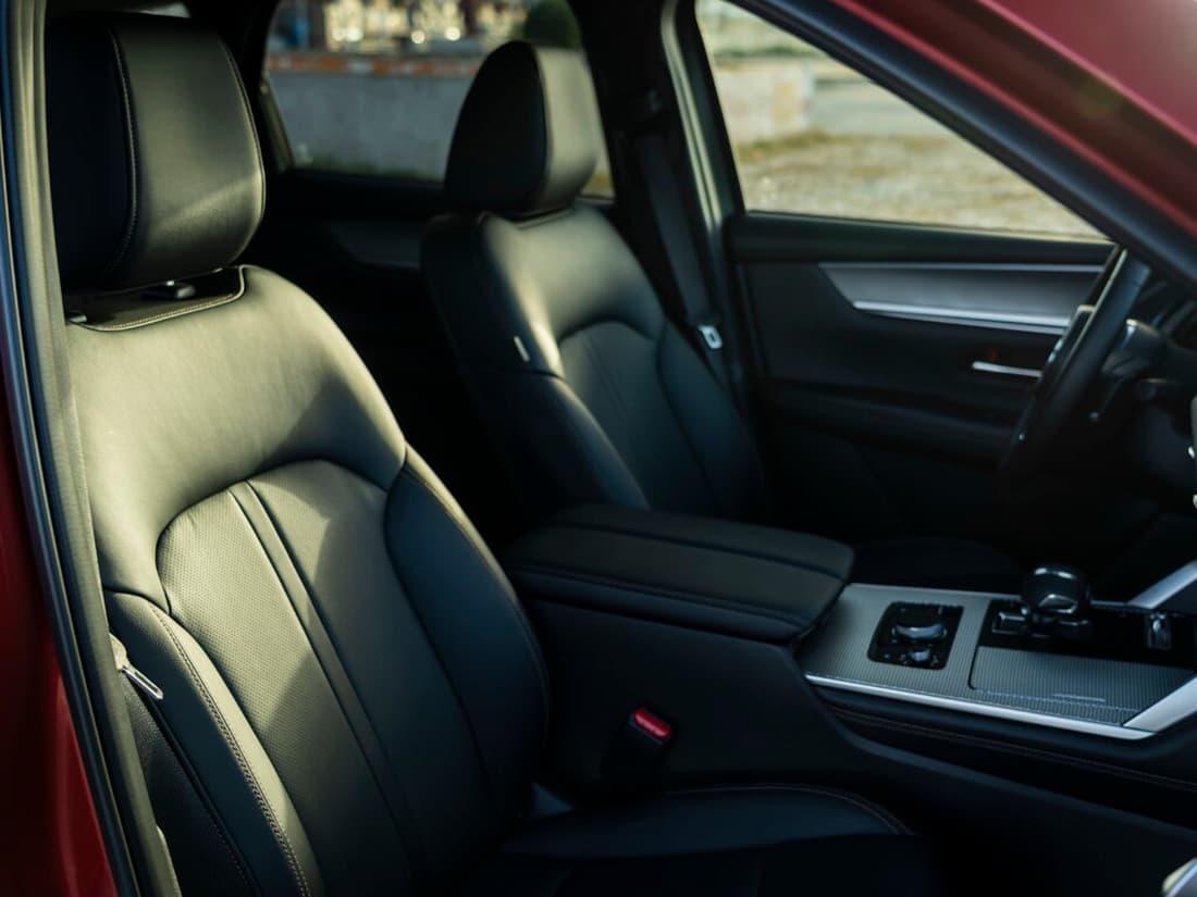 Интерьер CX-60